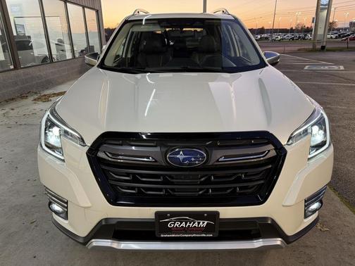 2022 Subaru Forester Touring