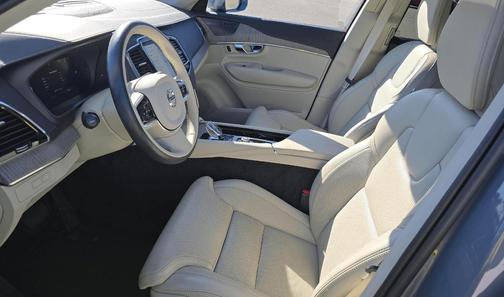 2023 Volvo XC90 Recharge Plug-In Hybrid T8 Ultimate 6-Seater