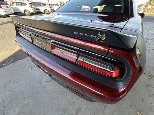 2022 Dodge Challenger R/T Scat Pack