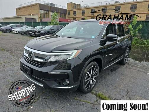 2022 Honda Pilot Touring 8-Passenger