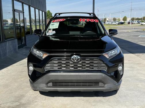 Midnight Black Metallic 2021 Toyota RAV4 XLE
