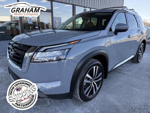 2025 Nissan Pathfinder Platinum 4WD