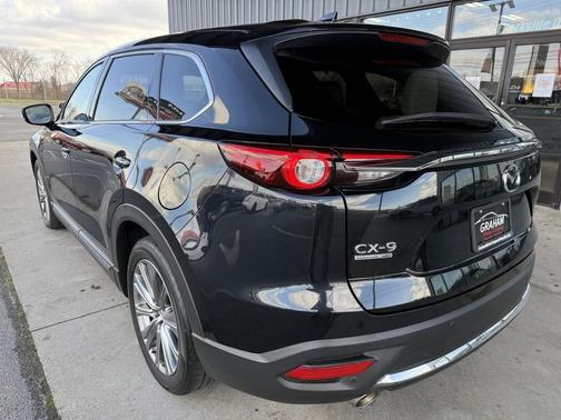 2023 Mazda CX-9 Signature