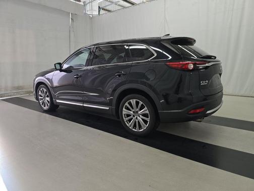 2023 Mazda CX-9 Signature