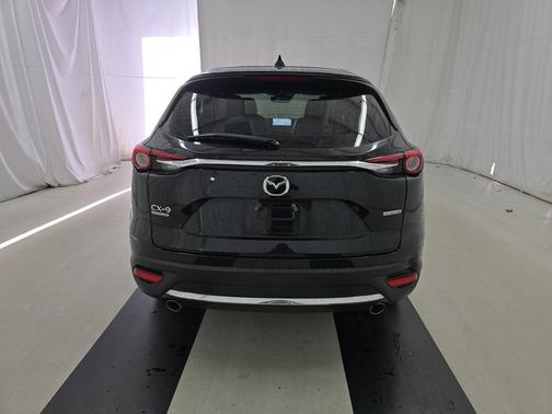 2023 Mazda CX-9 Signature