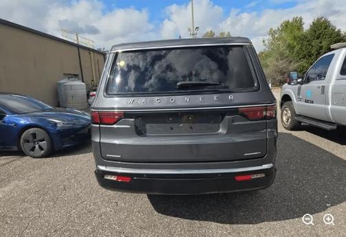 2022 Jeep Wagoneer Series III 4x4