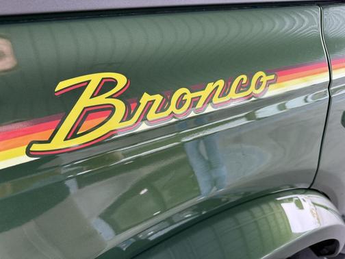 2024 Ford Bronco Outer Banks