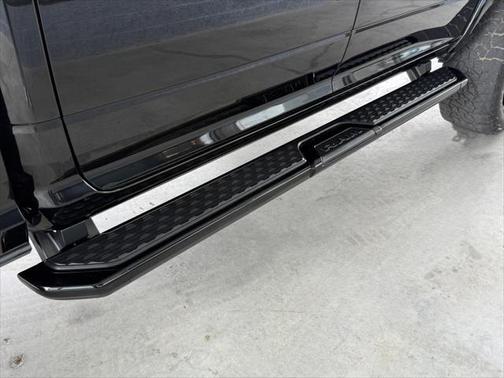 2022 RAM 2500 Laramie Crew Cab 4x4 6'4' Box