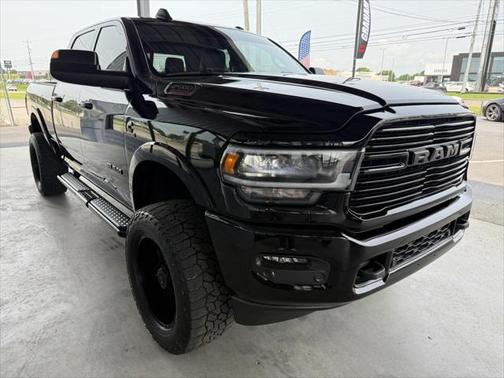 2022 RAM 2500 Laramie Crew Cab 4x4 6'4' Box