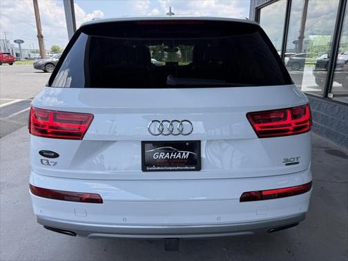 2017 Audi Q7 3.0T Prestige