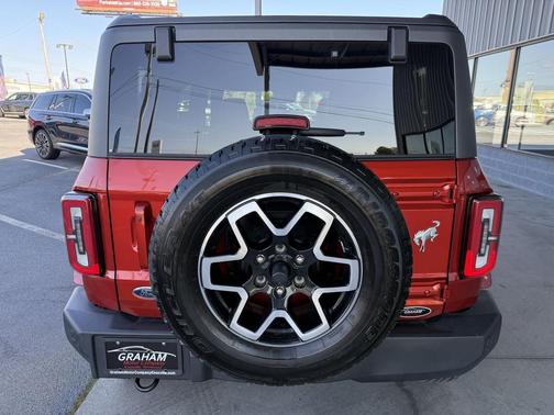 2023 Ford Bronco Outer Banks