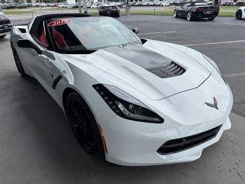 Arctic White 2016 Chevrolet Corvette Stingray Z51