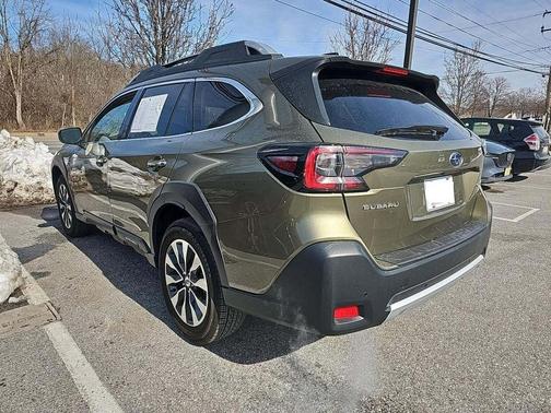 2025 Subaru Outback Touring