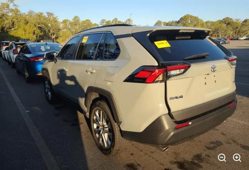 2023 Toyota RAV4 XLE Premium