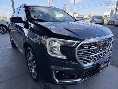 2022 GMC Terrain Denali