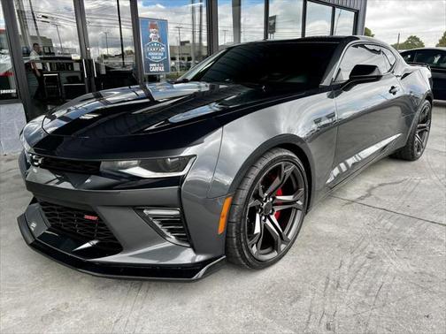 Nightfall Gray Metallic 2018 Chevrolet Camaro 1SS