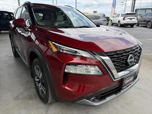 2022 Nissan Rogue SL