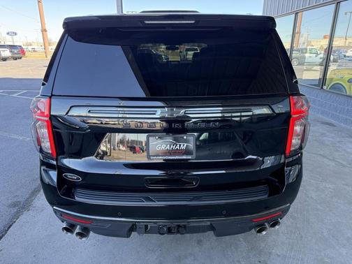 2022 Chevrolet Suburban 4WD Z71