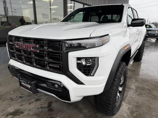 2023 GMC Canyon AT4X