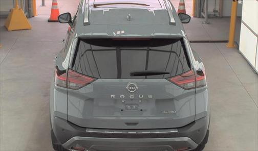 2022 Nissan Rogue SL
