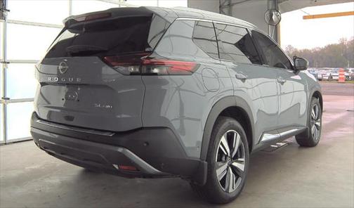 2022 Nissan Rogue SL