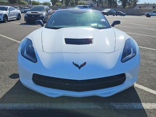 Arctic White 2017 Chevrolet Corvette Stingray Z51