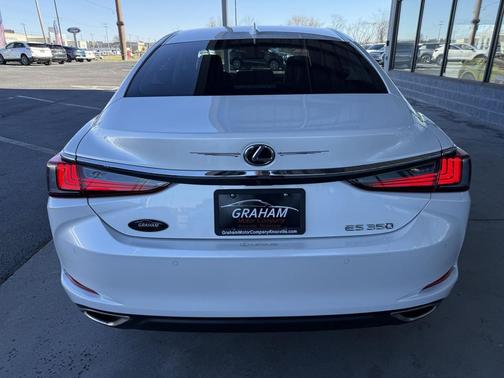 2025 Lexus ES 350 Base