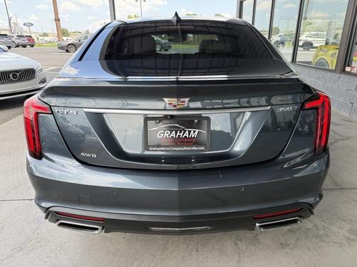 2022 Cadillac CT5 Luxury