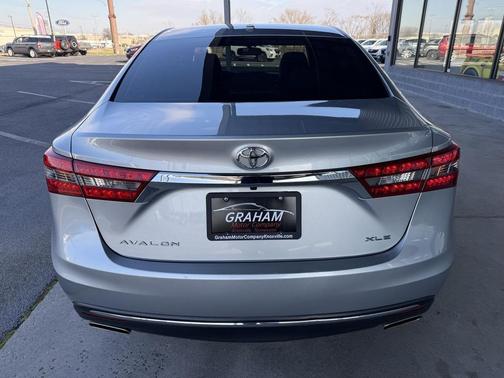 2016 Toyota Avalon XLE Premium
