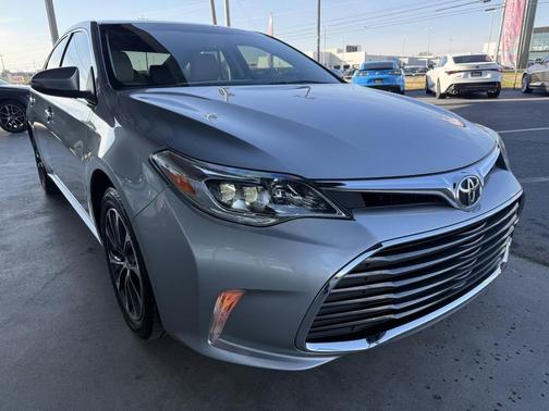 2016 Toyota Avalon XLE Premium