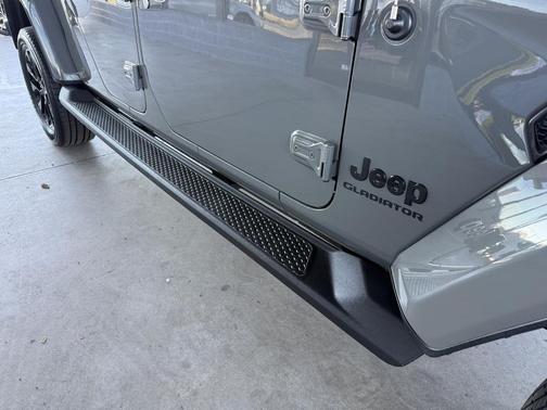 2022 Jeep Gladiator High Altitude 4x4