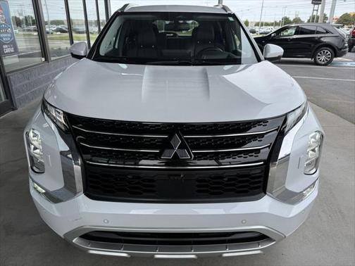 2023 Mitsubishi Outlander PHEV SEL