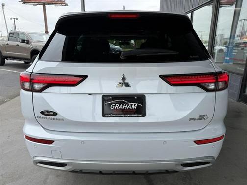 2023 Mitsubishi Outlander PHEV SEL