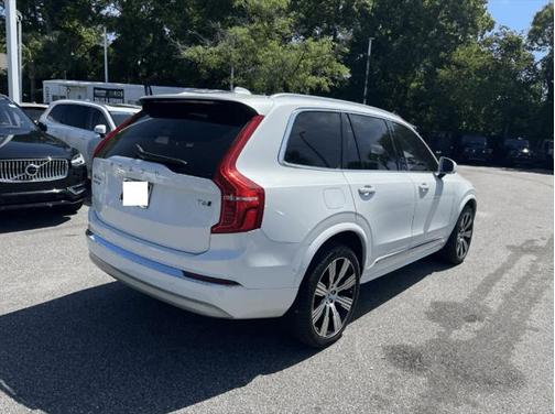 2022 Volvo XC90 T6 Inscription