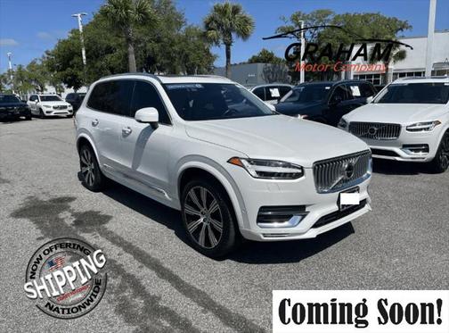 2022 Volvo XC90 T6 Inscription