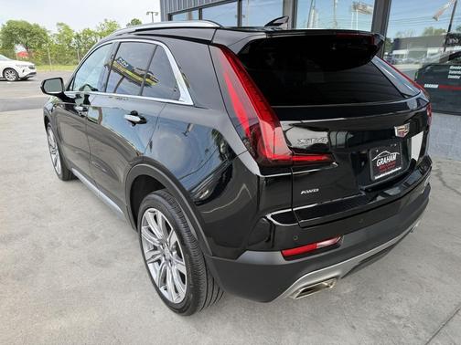 Stellar Black Metallic 2023 Cadillac XT4 Premium Luxury