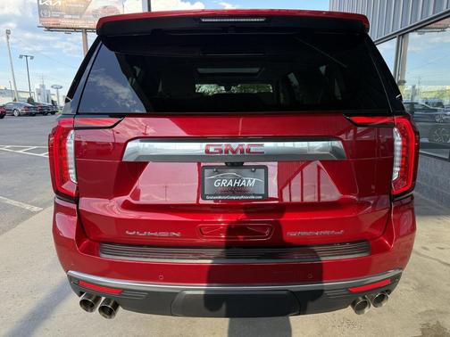 2022 GMC Yukon XL Denali