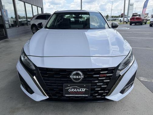 Gray Sky Pearl 2023 Nissan Altima SR Intelligent AWD