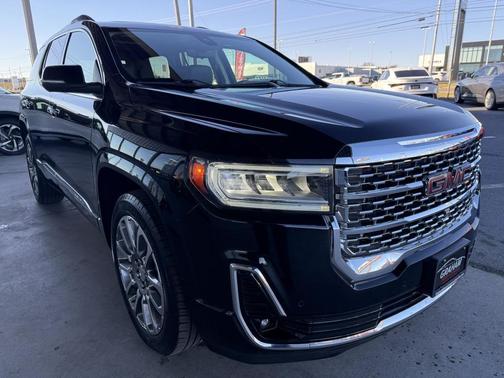 2022 GMC Acadia Denali