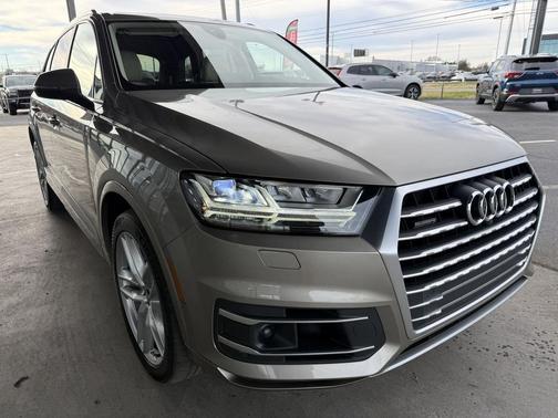 2017 Audi Q7 3.0T Prestige