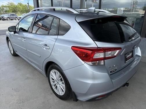 2017 Subaru Impreza 2.0i Premium