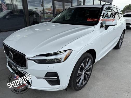 2022 Volvo XC60 B5 Momentum