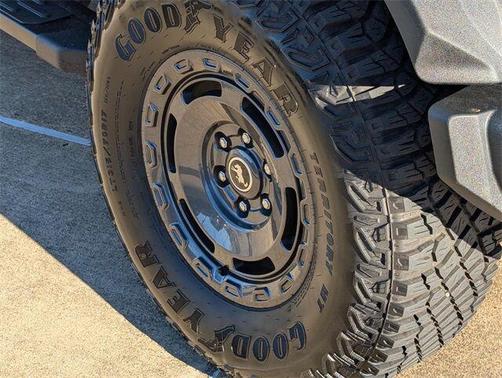 2024 Ford Bronco Black Diamond