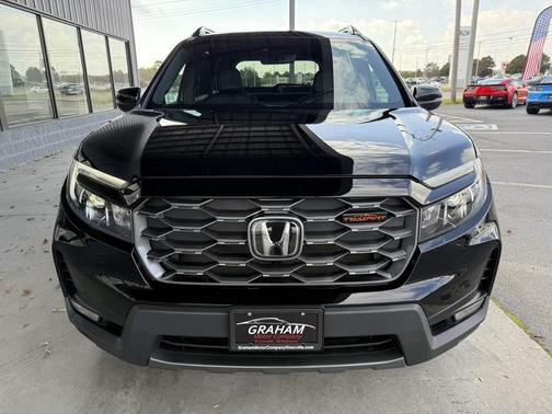 2022 Honda Passport AWD TrailSport
