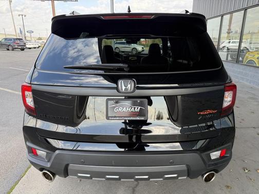 2022 Honda Passport AWD TrailSport