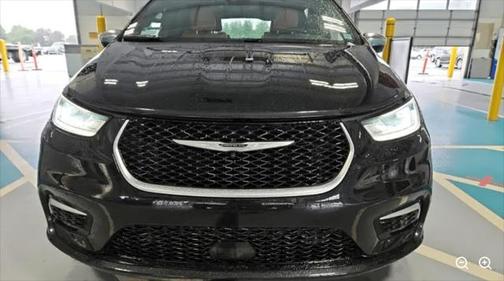 2022 Chrysler Pacifica L