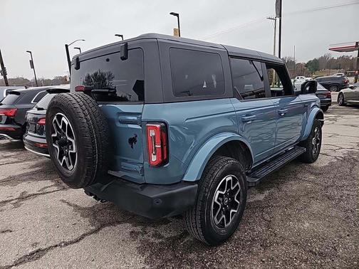 2023 Ford Bronco Outer Banks