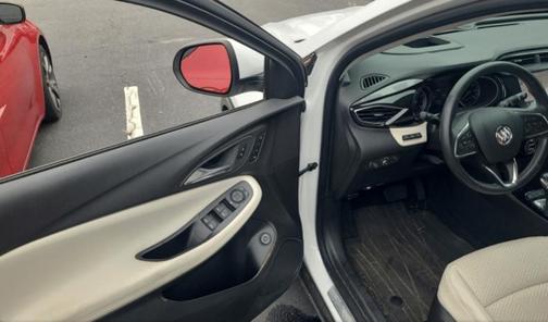 2022 Buick Encore GX Essence