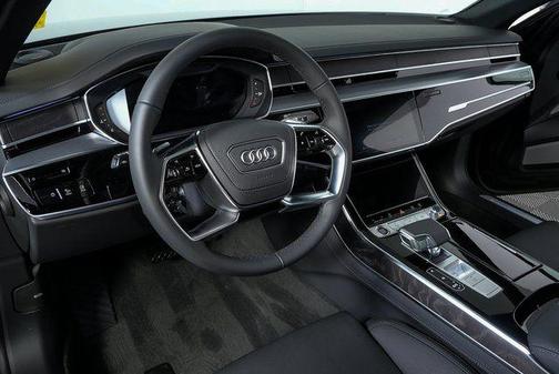 2026 Audi A8 55 TFSI quattro Tiptronic