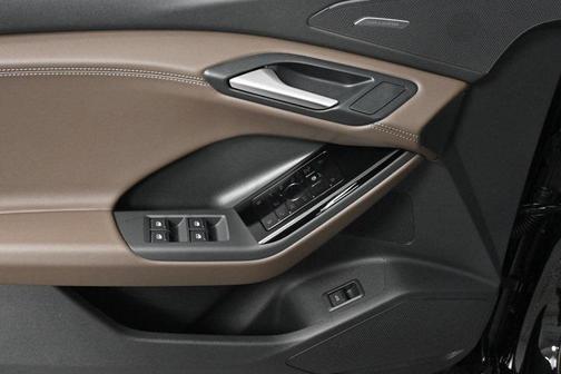 2025 Audi Q6 e-tron Premium Plus quattro